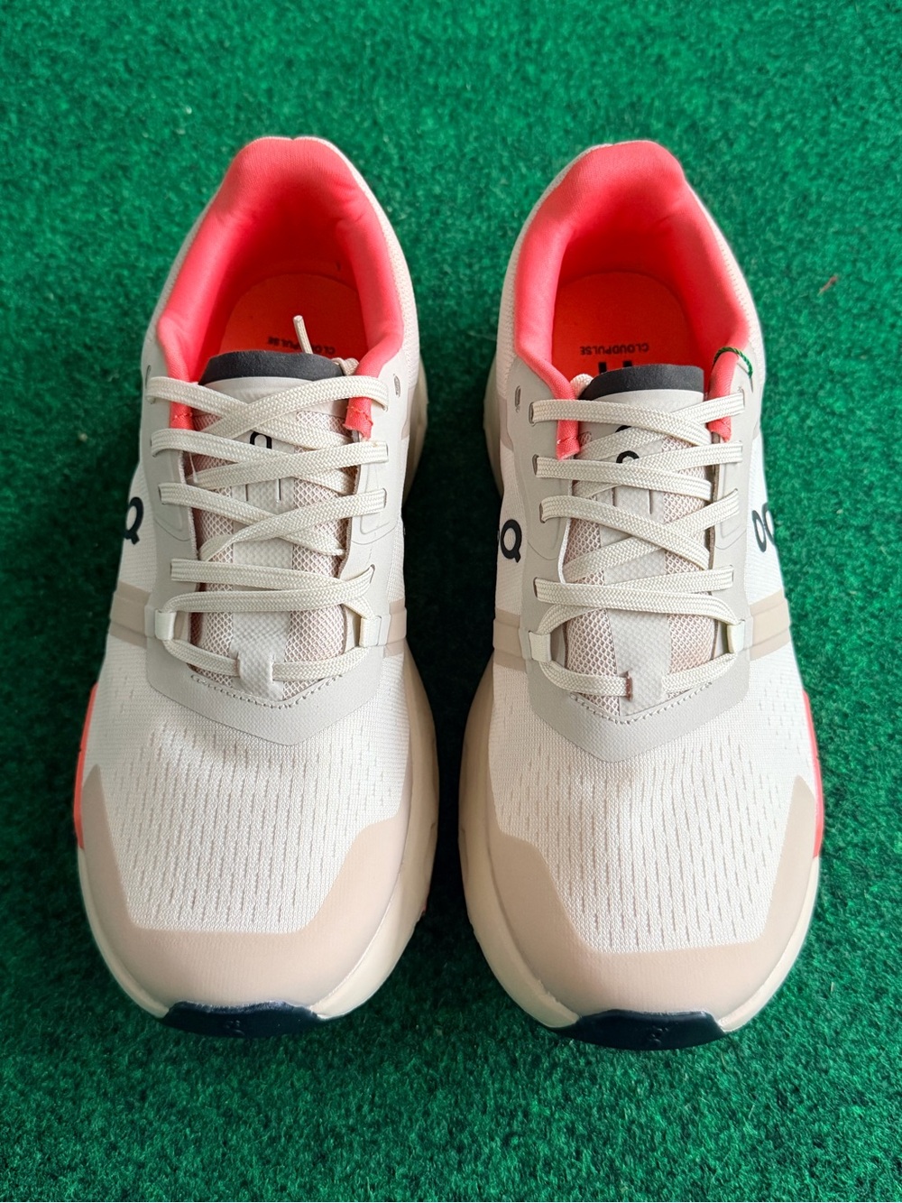 On Running Women’s Beige Sneakers with Pink Lining